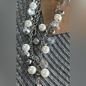 Elegant Silver and Pearl Necklace